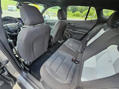 Used 2024 Chevrolet Trax RS image 24