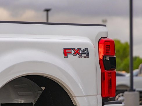 New 2026 Ford F350 Platinum image 5