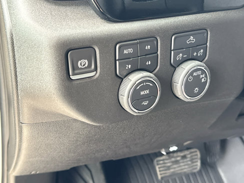 New 2026 Chevrolet Silverado 1500 LT w/ Z71 Off-Road Package image 14
