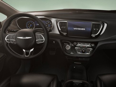 New 2026 Chrysler Voyager LX image 17
