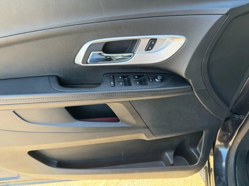 Used 2016 Chevrolet Equinox LT w/ Convenience Package image 10