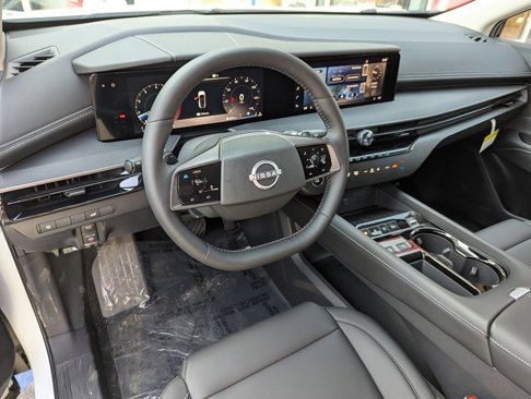 New 2025 Nissan Murano SV image 2