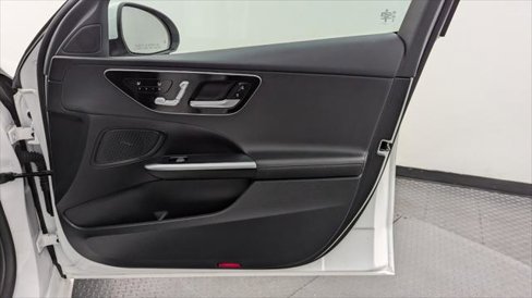 Used 2024 Mercedes-Benz C 300 Sedan image 23