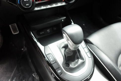 Used 2024 Kia Forte GT-Line w/ GT-Line Premium Package image 23