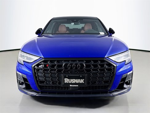 New 2025 Audi S8 image 2