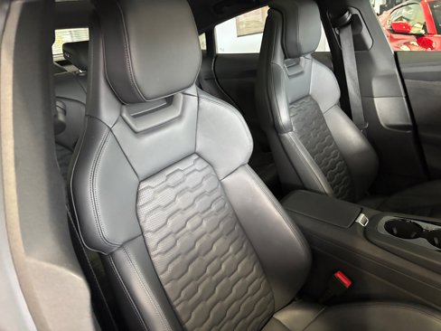 Used 2023 Audi e-tron GT Premium Plus image 20