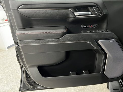 Used 2024 GMC Sierra 1500 AT4X image 27