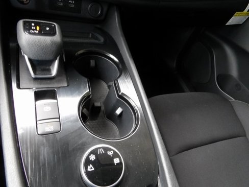 Certified 2024 Nissan Rogue S image 24