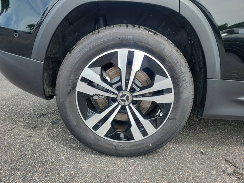 Certified 2025 Mercedes-Benz GLB 250 image 6