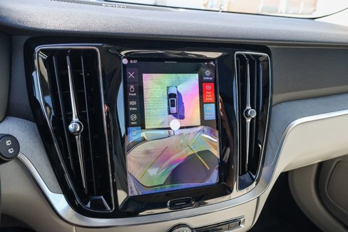 New 2026 Volvo V60 B5 Cross Country Plus w/ Climate Package image 23