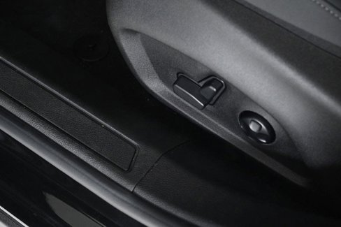 Used 2025 Alfa Romeo Tonale image 18