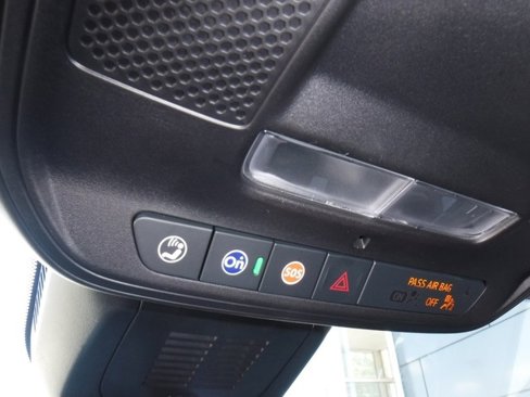 Used 2025 Chevrolet Equinox LT w/ Convenience Package II image 27