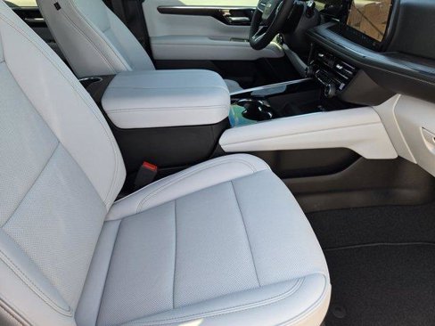 New 2026 Chevrolet Tahoe Premier image 10