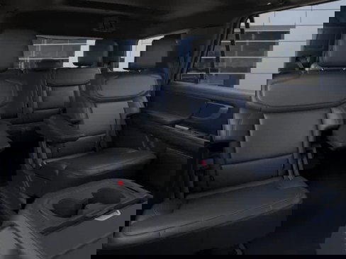 New 2025 Ford Expedition Platinum image 11