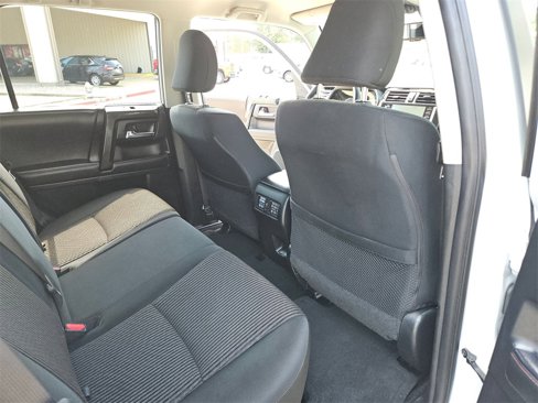 Used 2024 Toyota 4Runner TRD Off-Road image 31