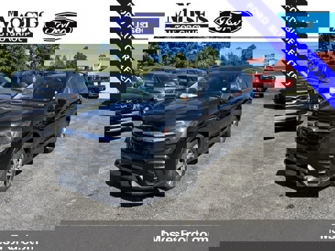 Used 2024 Subaru Ascent Premium w/ Convenience Package image 1
