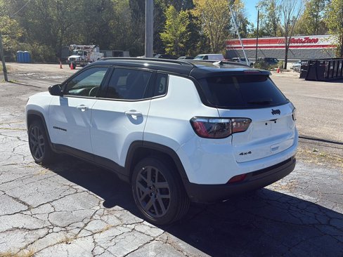 New 2026 Jeep Compass Limited image 11
