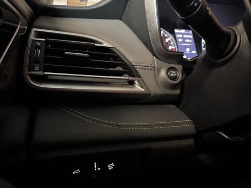 Used 2023 Subaru Outback Onyx Edition image 16