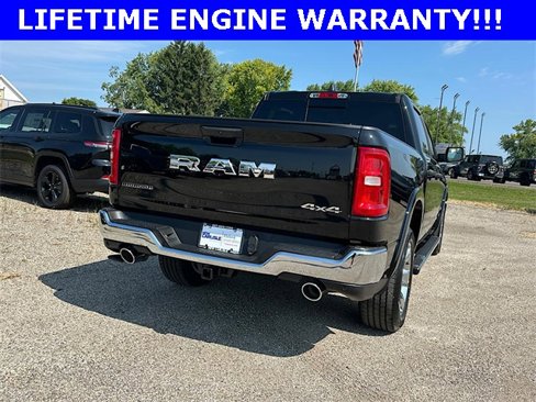 New 2026 RAM 1500 4x4 Crew Cab image 6