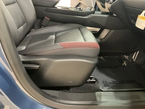 New 2026 Chevrolet Equinox RS image 25