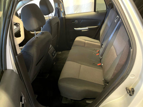 Used 2013 Ford Edge SEL image 21