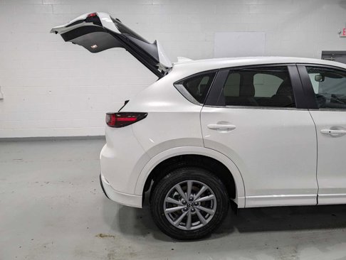 Used 2025 MAZDA CX-5 AWD 2.5 S w/ Preferred Package image 7