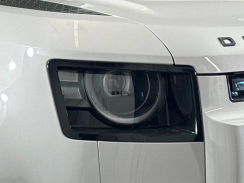 New 2026 Land Rover Defender 110 S image 15
