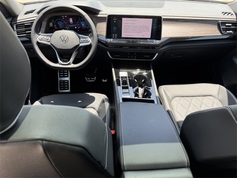 New 2025 Volkswagen Atlas SEL Premium R-Line image 15