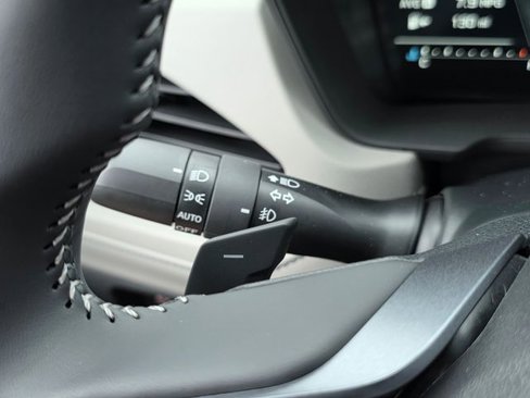 New 2025 Subaru Forester Limited image 33