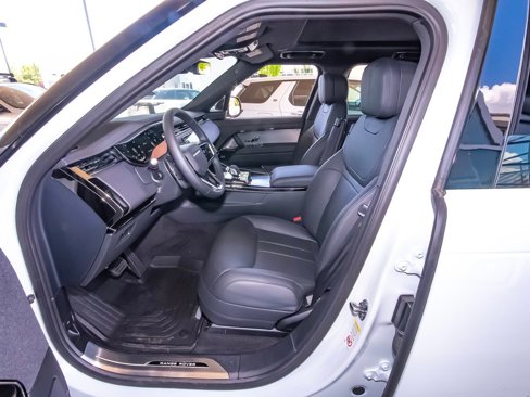 New 2025 Land Rover Range Rover Sport SE image 33