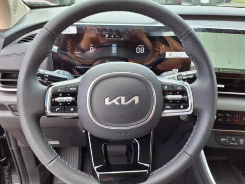 New 2026 Kia Carnival EX image 19