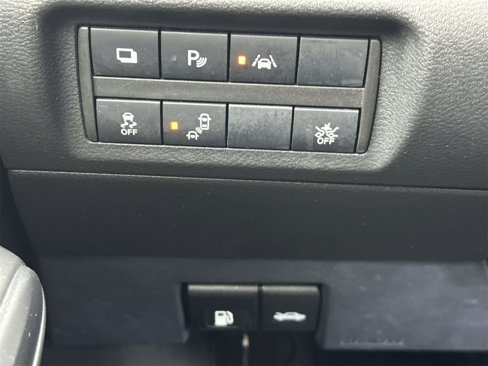 Used 2023 Nissan Kicks S image 31