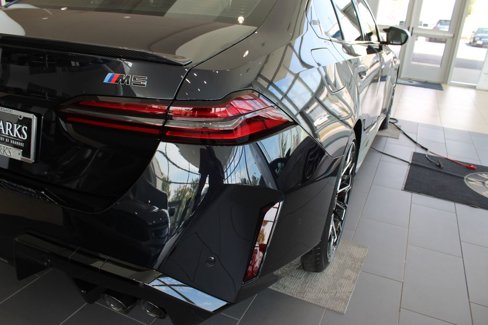 New 2026 BMW M5 w/ Carbon Package image 34