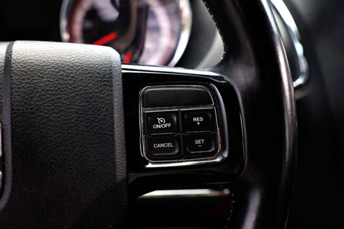 Used 2020 Dodge Grand Caravan SXT image 28