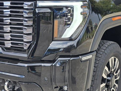 New 2026 GMC Sierra 2500 Denali Ultimate image 6