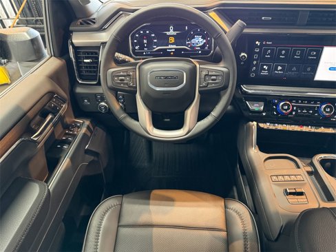New 2025 GMC Sierra 3500 Denali w/ Denali Reserve Package image 29