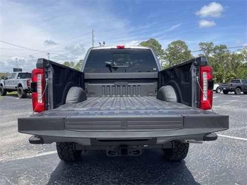 New 2025 Ford F250 Lariat w/ Lariat Ultimate Package image 9