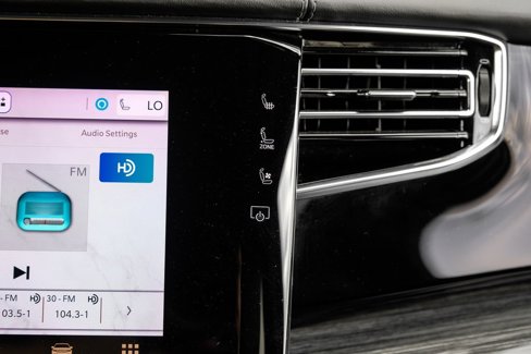 Used 2022 Jeep Wagoneer Series III w/ Premium Group I image 33