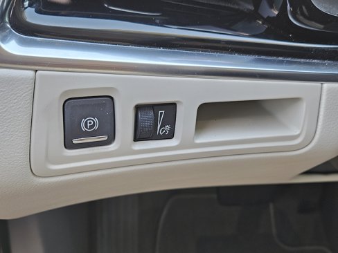 Certified 2023 Cadillac XT6 Premium Luxury w/ LPO, Premium Carpet Package image 22