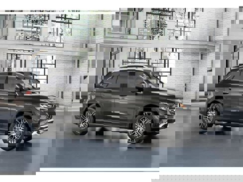 New 2026 Mercedes-Benz GLC 300 image 12