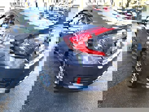 Used 2018 Honda Civic LX image 12