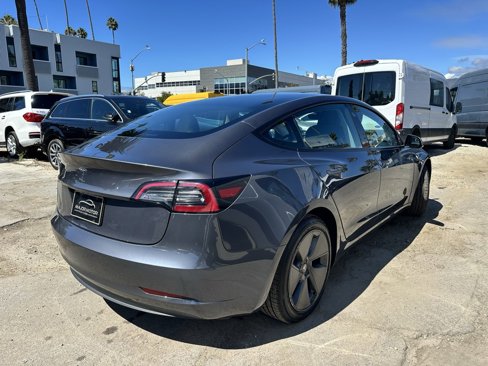 Used 2023 Tesla Model 3 Standard Range image 4
