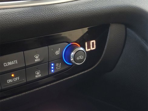 Used 2020 Buick Enclave Premium image 23