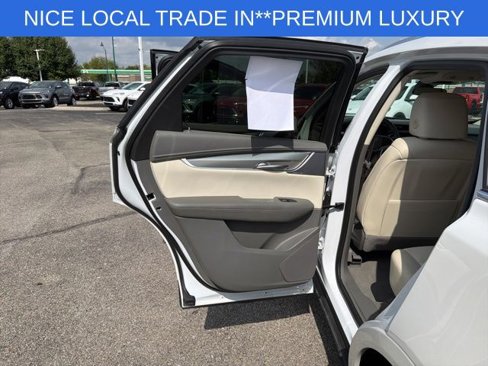 Used 2024 Cadillac XT5 Premium Luxury w/ LPO, Floor Liner Package image 23