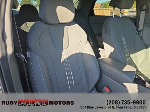 Used 2024 Hyundai Elantra SEL image 26