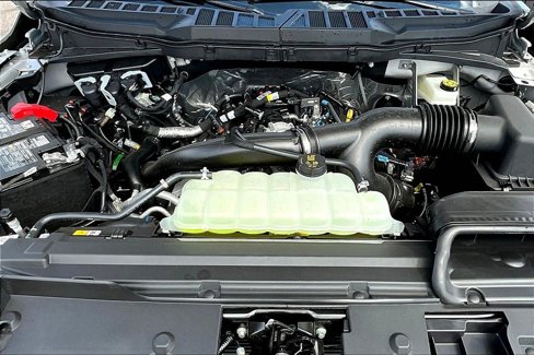 New 2025 Ford F150 XLT w/ Equipment Group 302A MID image 13