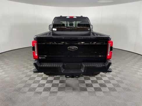 New 2026 Ford F250 XLT image 4
