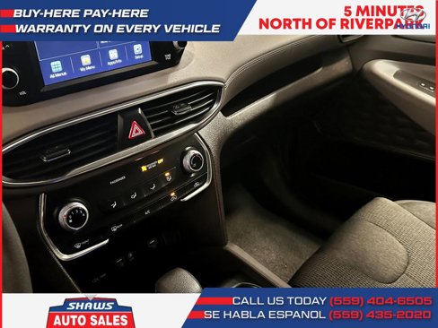 Used 2019 Hyundai Santa Fe SE image 12
