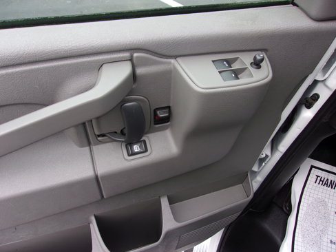 Used 2016 Chevrolet Express 3500 LT w/ LT Preferred Equipment Group image 15