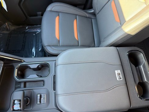 New 2026 GMC Sierra 1500 AT4 w/ AT4 Premium Package image 18